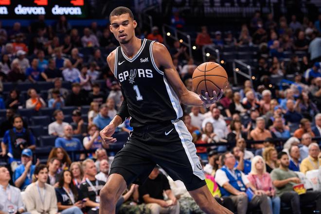 迷感到遗憾 迷感到遗憾