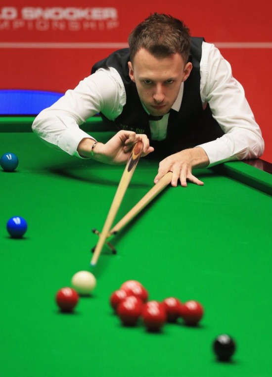 比如在与马 比如在与马