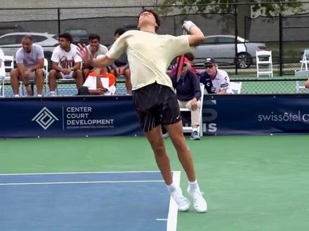 国足1-3澳大利亚，伊万科维奇和滕哈格越来越像了