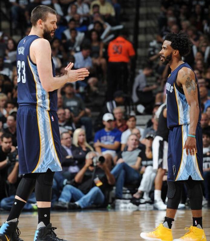 已成顶梁柱 已成顶梁柱