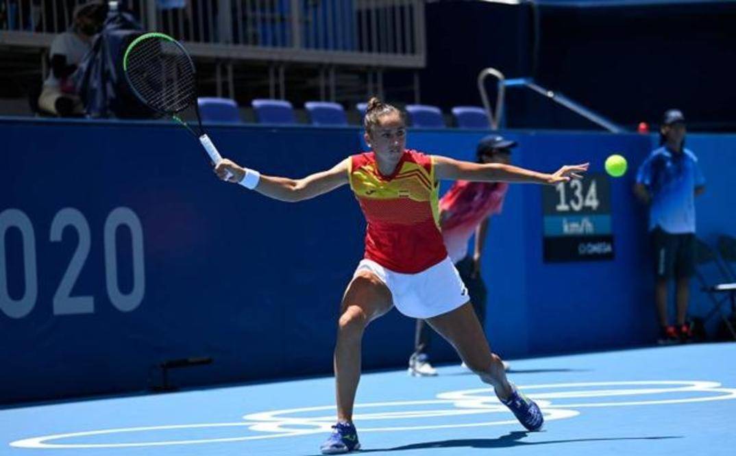 雄环伺的夏 雄环伺的夏